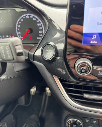 Ford Fiesta cena 74900 przebieg: 35000, rok produkcji 2020 z Śrem małe 466